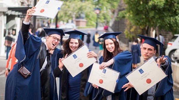 Các sinh viên tốt nghiệp tại Otago Polytechnic